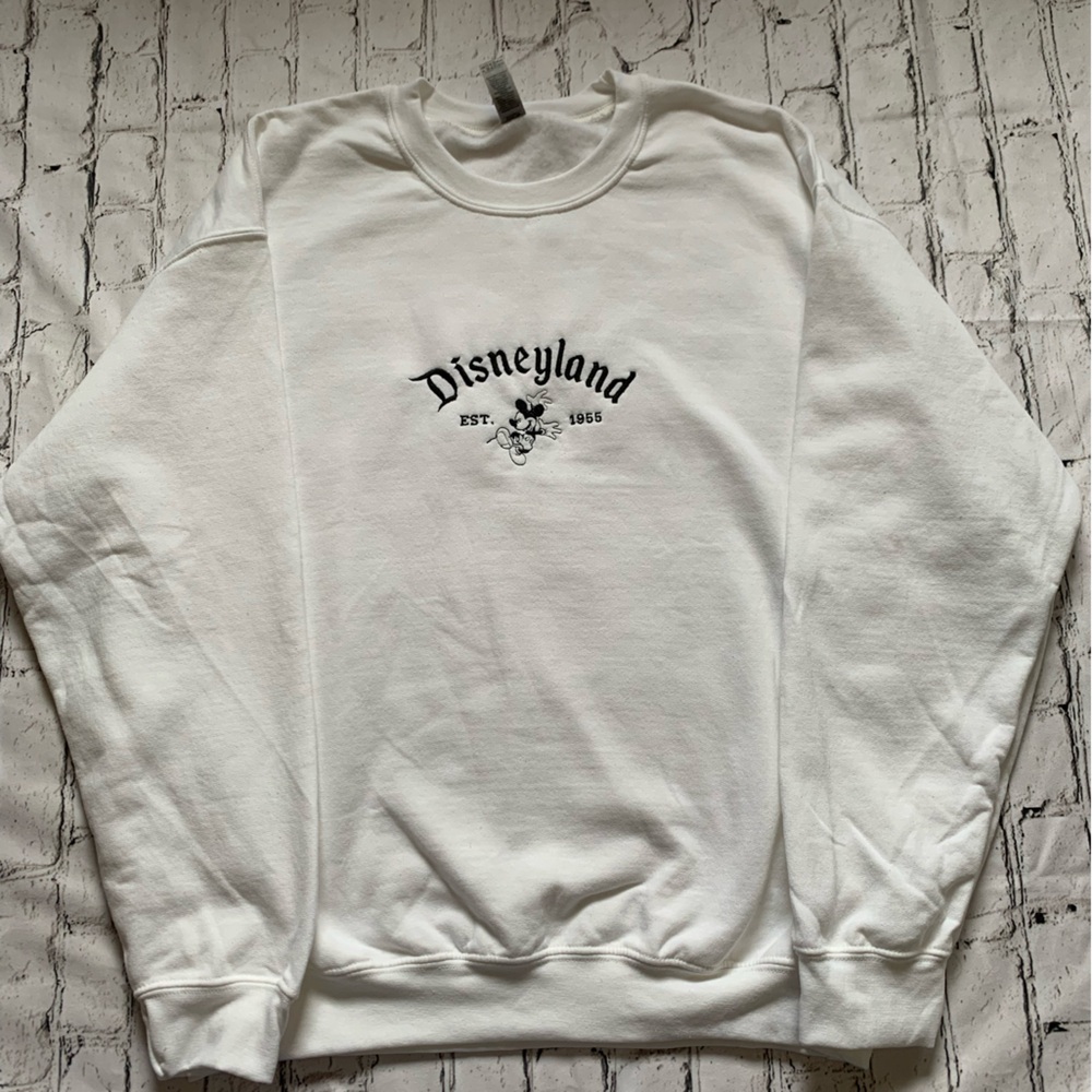 Embroidery Mickey Disneyland Size Large - Picture 2 of 2